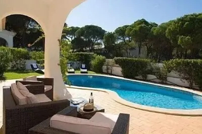 Belle villa de 6 chambres Pinecliffs avec piscine privée