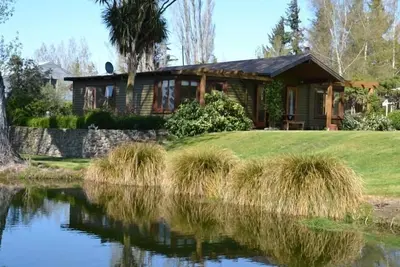 Image de Cottage dans les jardins magiques de Flaxmere
