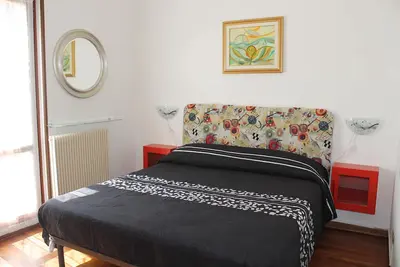 Image de King Lear - Blue House - in the center of Verona