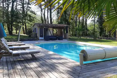 Image de Maison de caractère avec piscine privée dans le Périgord Pourpre
