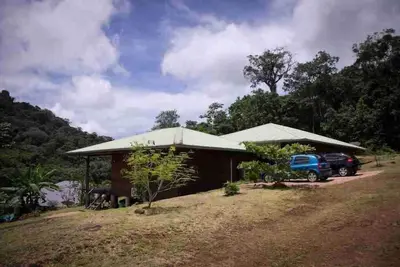 Image de Matoury: Belle Maison En Bois En Pleine Nature