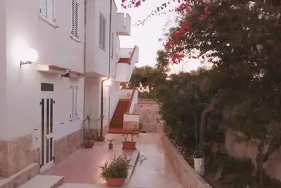 Image de Appartement de deux pièces avec 5 lits - rez-de-chaussée.