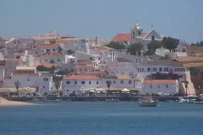 Image de Luxury Two Bedroomed Town House in quaint coastal fishing village