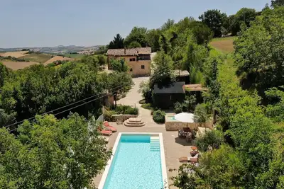 Image de Villa Ruffini avec piscine, 4 chambres, 14 personnes, vue panoramique près de la mer
