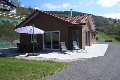 Image de Chalet plain pied tout confort 130m2 sans vis-à-vis, suberbe vue sur la vallée