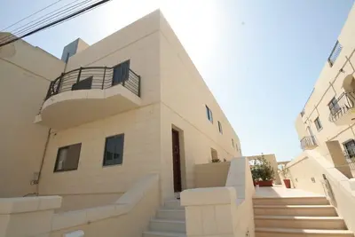Image de Beautiful, large and ultra modern holiday home and minutes away from the beach