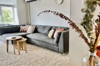 Image de SkyBlue Spacious Sea view UltraFast Fibre Internet