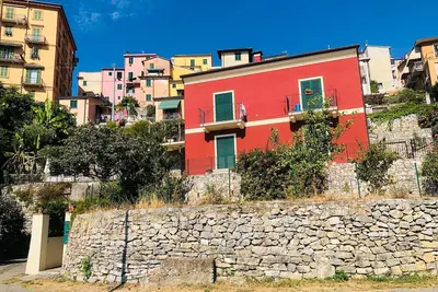 Image de New Flat In A Quiet Area With Provat Parking Lot And Garden