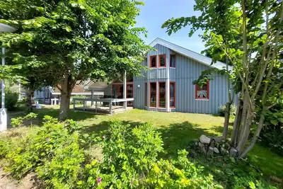 Image de Maison confortable avec sauna, terrasse et grand salon