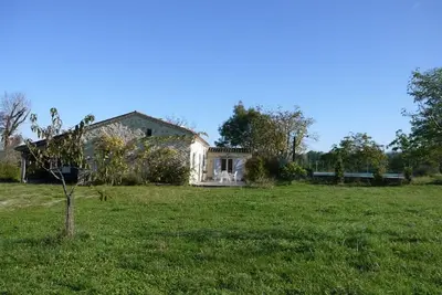 Image de Fermette en pierre de plain pied 3 ch. avec piscine privative
