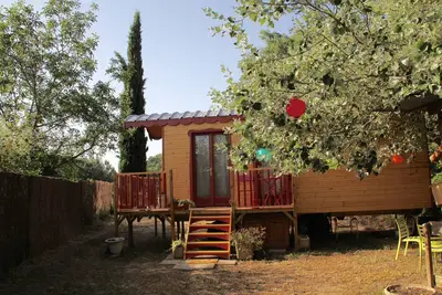 Image de Un bijou de roulotte dans le Luberon
