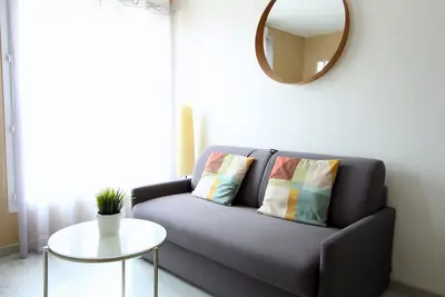 Image de Scandi5 ~ Appartement cosy 2pax Val d'Europe, Disneyland 10mn