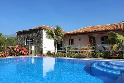 Image de BugaIow intégré à la nature / Las Norias - La Palma