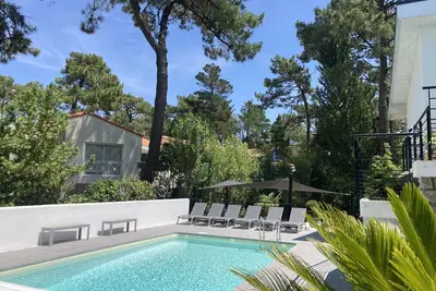 Image de Villa avec piscine - mer, idéale familles/Villa with pool - sea, ideal families.