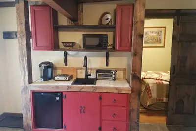 Image de \"Cowboy Cabin\" de Three Forks Saddlery