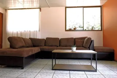 Image de NMi Casa C'est une belle maison spacieuse et confortable près de la ville de Monteverde.