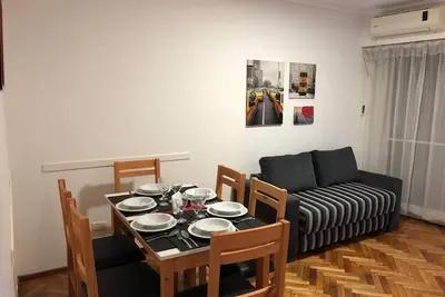 Image de Excelente de 3 chambres pour 6 personnes à partir de Cabildo à 1 cu. Subte D