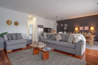 Image de Bella K - style, confort et emplacement