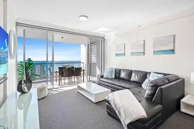 Chevron Renaissance Level 23 Ocean View
