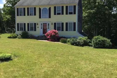 Image de 3Bed 2. 5Bath Près de la plage de Sagamore / Country Club de White Cliffs / Plage de Scusset