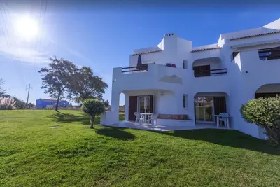 Image de Nouveau 2019-Clube Albufeira - Rez-de-chaussée 3 chambres, Poolside Wifi gratuit + Tv Uk