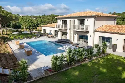 Image de Villa 12 pers. - Proche Saint-Tropez - Piscine - Vue mer - Gigaro