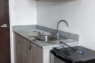Image de Unité de type studio Tours en copropriété nouvellement construites, Labangon, Cebu City.