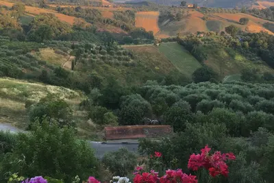 Image de Belle maison de ville italienne médiévale avec une vue exceptionnelle
