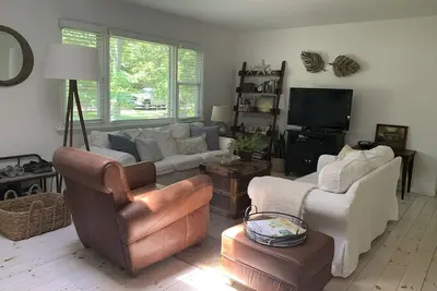 Image de Great Beach Cottage à quelques minutes d'Amagansett!