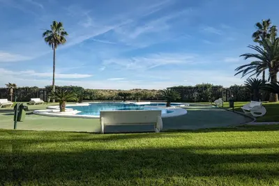 Image de Deltamar 80 Solo Familias!