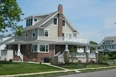 Image de Maison familiale sur la côte du New Jersey, comté de Monmouth