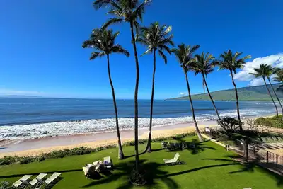 Image de Superbe * Beachfront * Condo sera Full Vues sur l'océan!