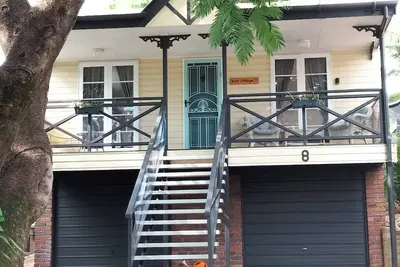 Image de Cottage mignon dans un endroit fabuleux, idéal pour les familles.