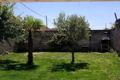 Maison rurale Villa de Ambel en location complète. 300m2 uniquement pour vous avec jardin et barbecue