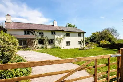 Image de Le Middle Stolford Cottage peut accueillir jusqu'à 9 personnes dans la campagne du Somerset.