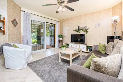 Image de E02 Calahonda Golf - Apartment
