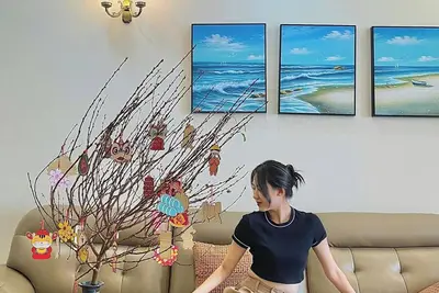 Image de 2 chambres Apt avec vue sur la ville