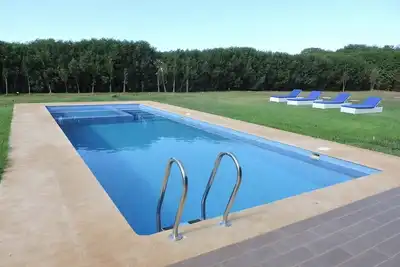 Image de villa avec piscine privee