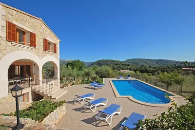 Image de Ses Rotes - Spacieuse maison de campagne avec piscine privée pour 10 personnes à Mallorca