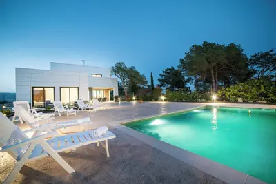 Villa Jaruco 14 Pax Costa Brava