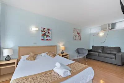 Image de Gazebo Motor Inn - Chambre propre du motel près de Murray River, Wi-Fi et salle de bains privée