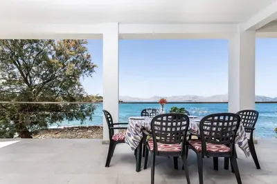 Image de Villa moderne et élégante en première ligne de Mal Pas, Alcudia.