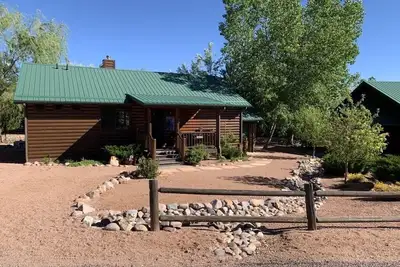 Image de Beautiful Bear Pond Cabin WiFi, Dish Satellite, équitation
