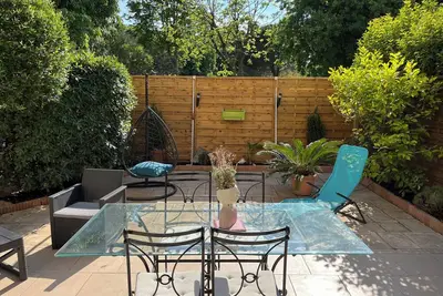 Image de Calanques Marseille. <br>Appartement Au Calme Avec Terrasse