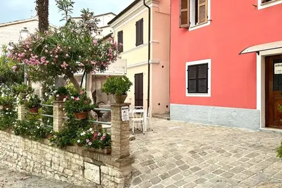 Image de N214 - Numana, delightful two-room apartment in the historic center