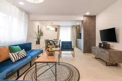 Image de Superbe appartement à Fazana avec WiFi