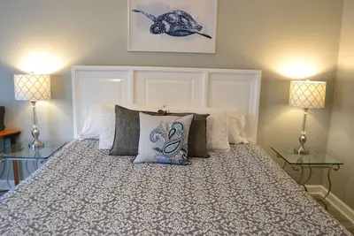 Image de Beach Club Condo dans le complexe en bord de mer w / Pool