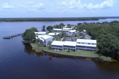 Image de Belle escapade au bord de la rivière