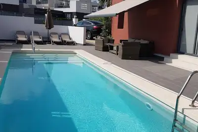 Image de Belle Villa Moderne Piscine Privee Proche Plage, Golf, Commerces A Pied-La Fuente