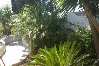 Image de villa à 50 mètres de la mer dans le haut Salento